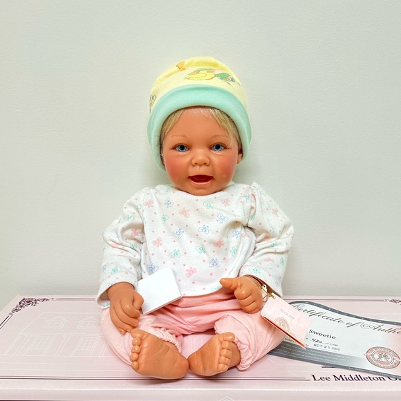 Authentic Lee Middleton “Little Sweetie” Doll - Picture 1 of 6
